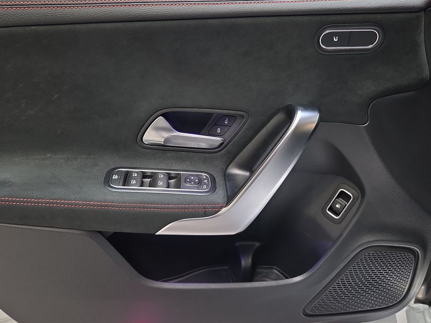 Mercedes-Benz CLA 250 2024