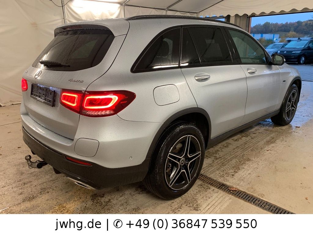 Mercedes-Benz GLC 300 2021