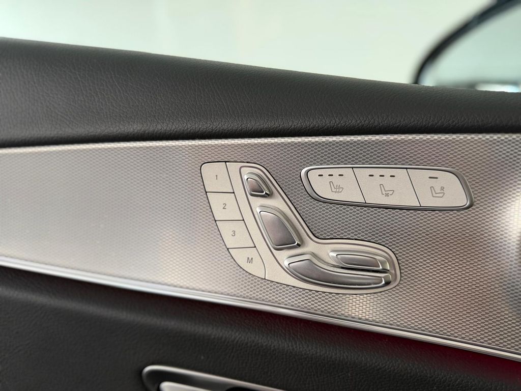 Mercedes-Benz E 300 2020