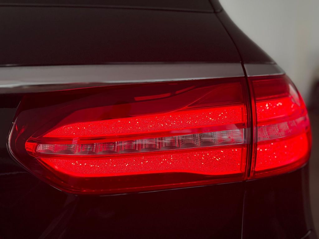 Mercedes-Benz E 300 2020