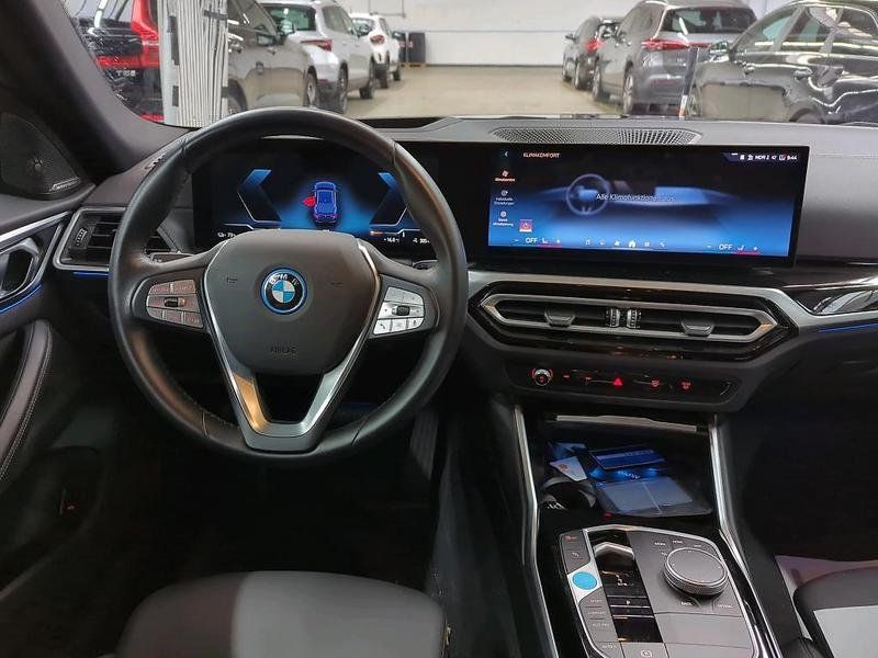 BMW i4 2023