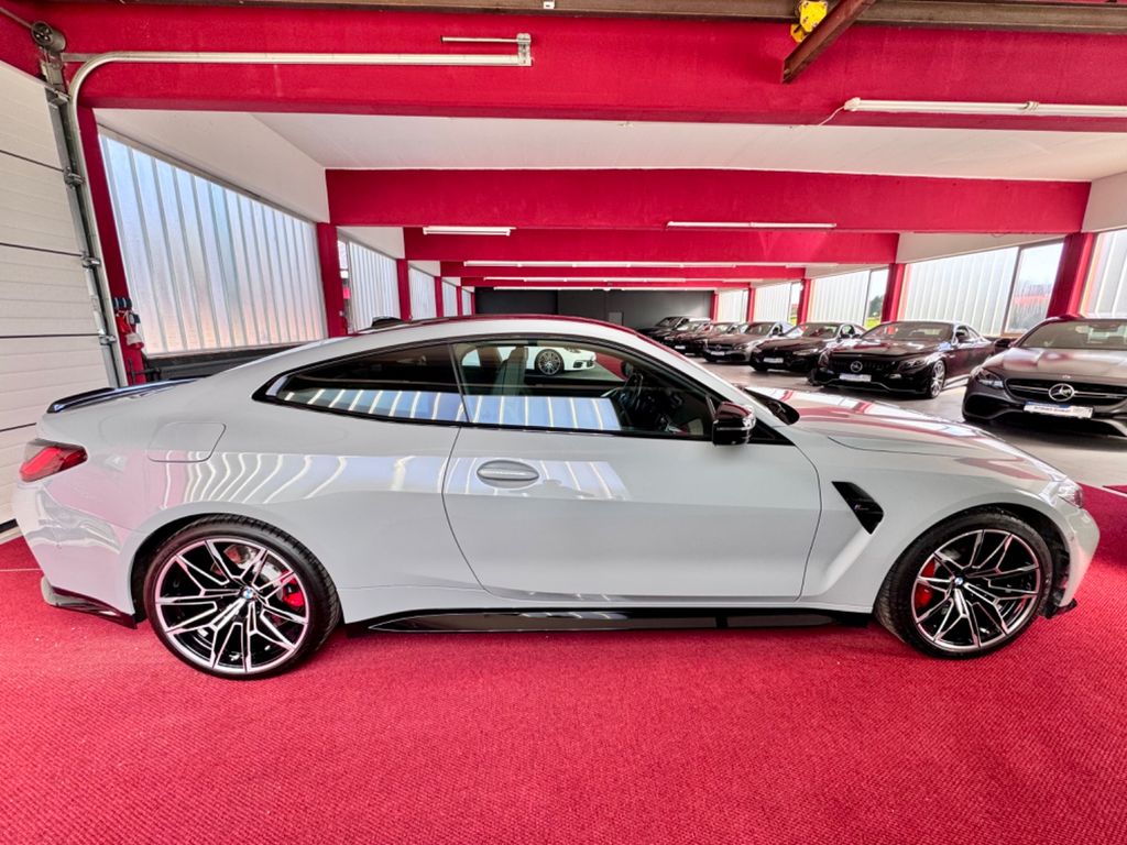 BMW M4 2021