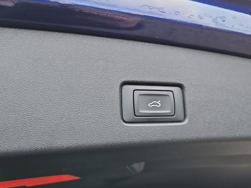 Audi Q4 e-tron 2021