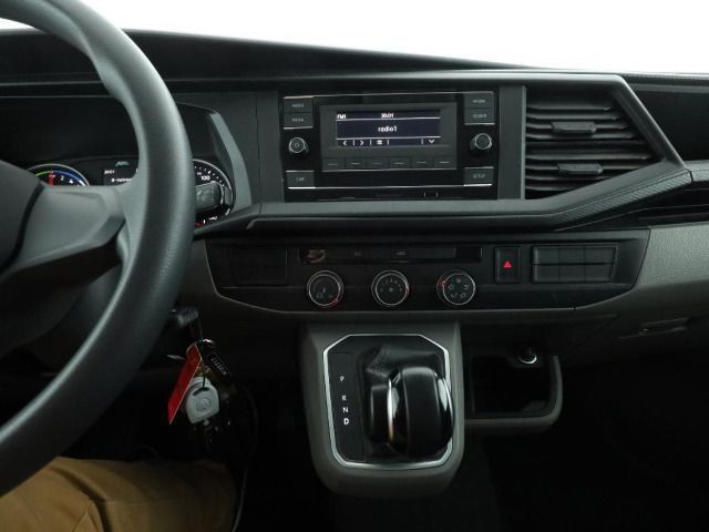 Volkswagen T6 Transporter 2021