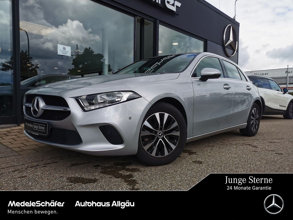Mercedes-Benz A 180 2022