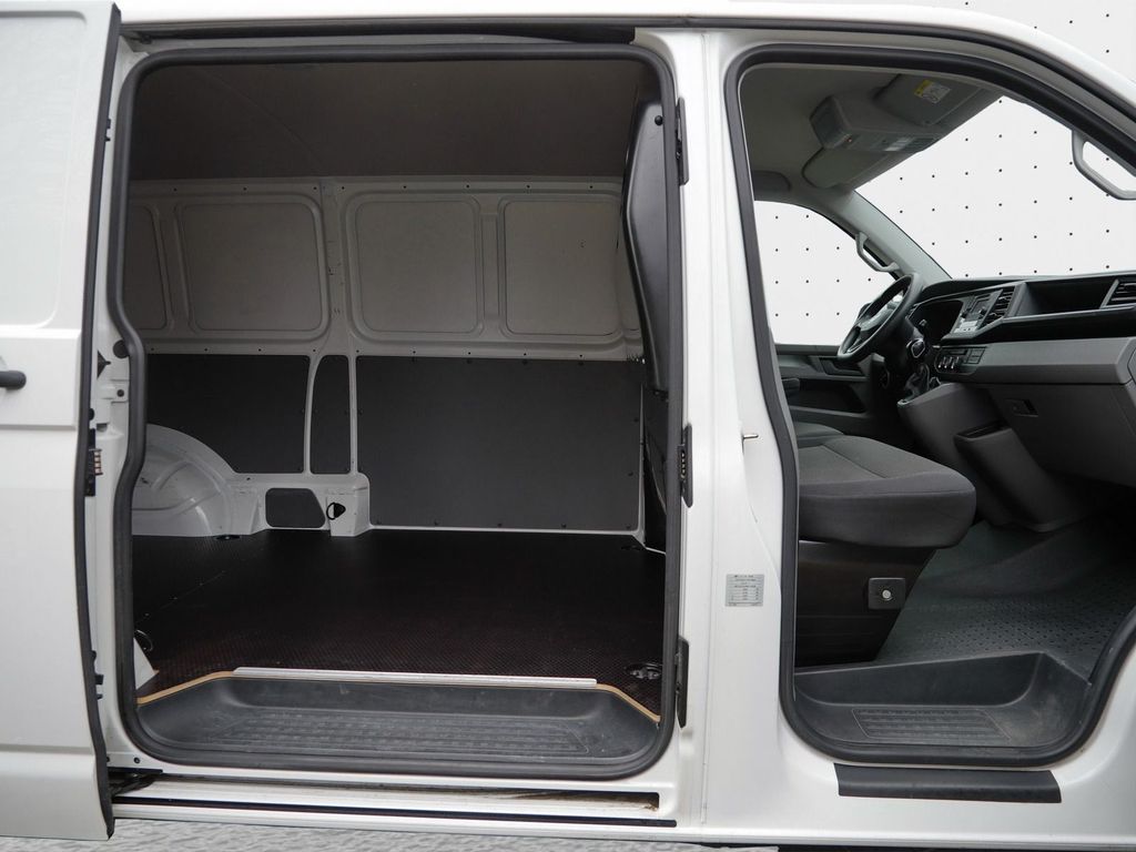 Volkswagen T6 Transporter 2021