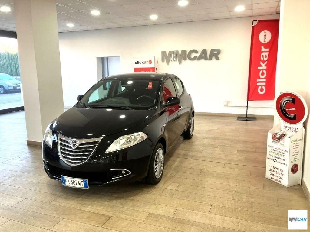 Lancia Ypsilon 2015