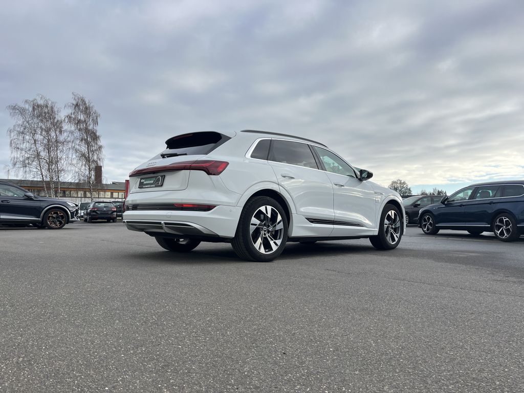 Audi e-tron 2022