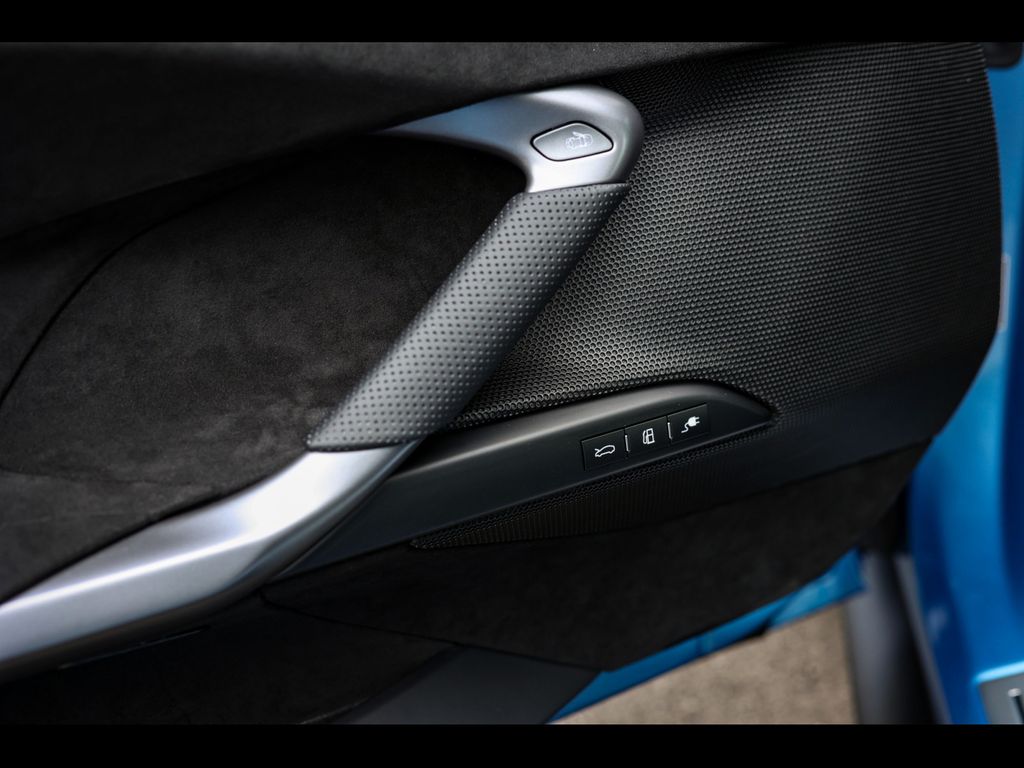 Ferrari 296 GTB 2024