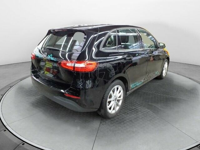Mercedes-Benz B 250 2022