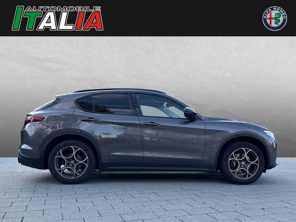 Alfa Romeo Stelvio 2019