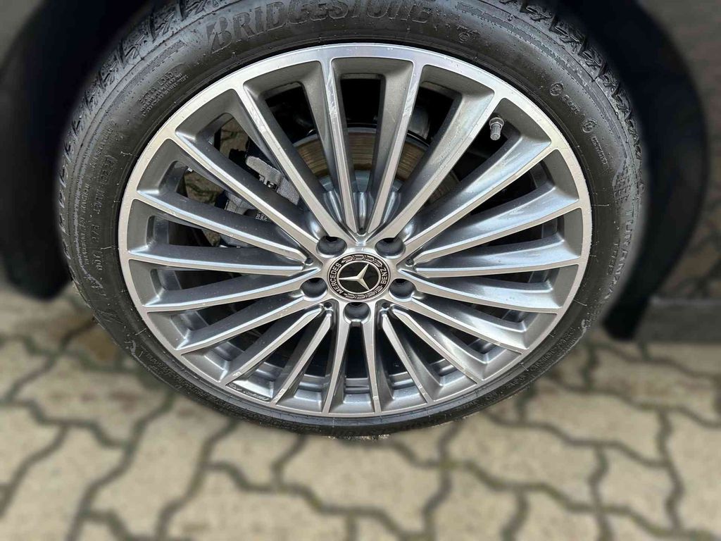 Mercedes-Benz CLA 200 2024