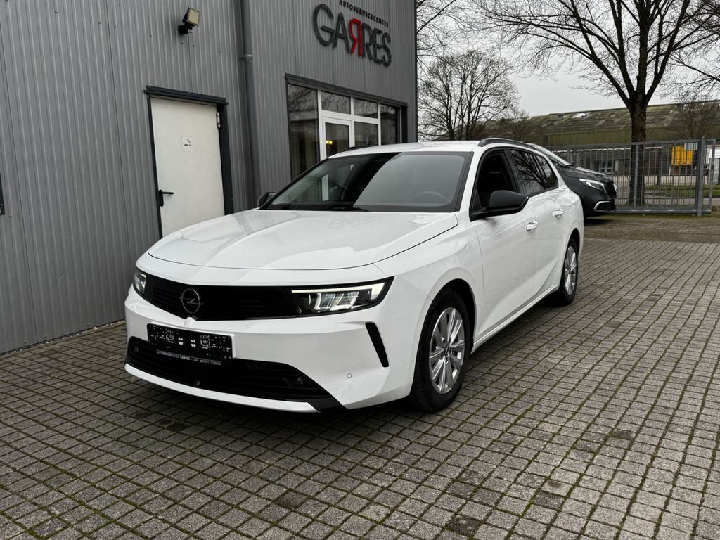 Opel Astra 2024