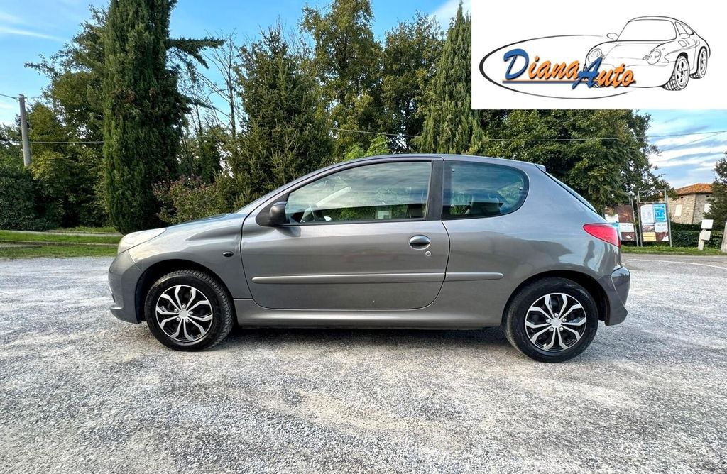 Peugeot 206 2012