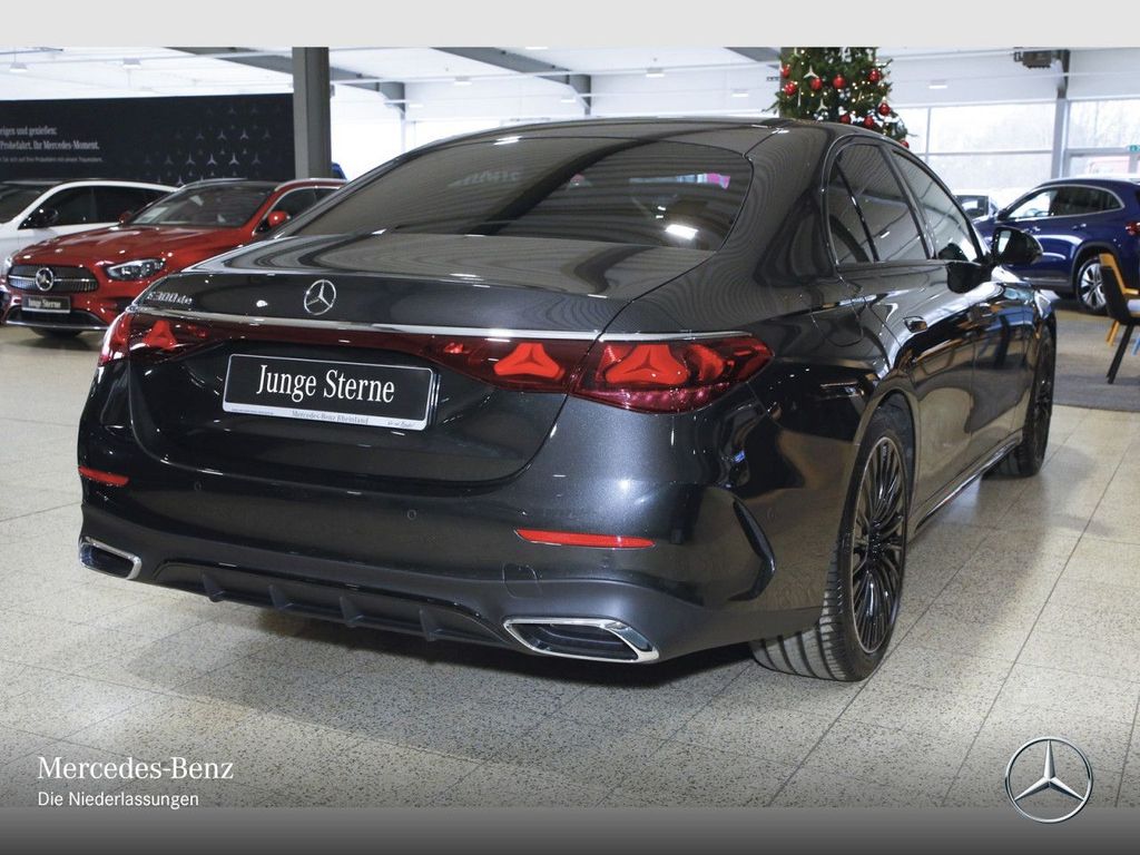 Mercedes-Benz E 300 2025