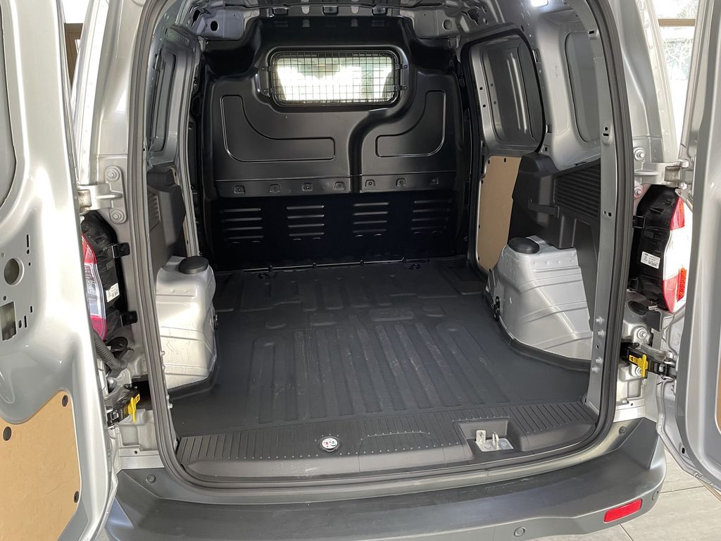 Ford Transit Courier 2023