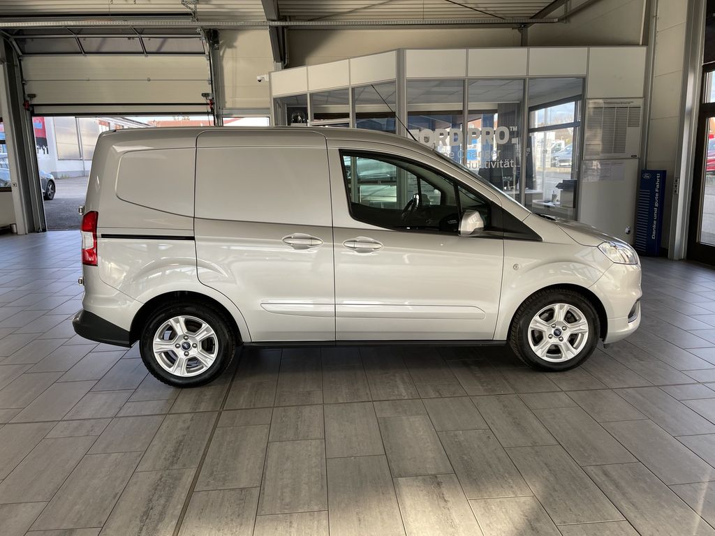 Ford Transit Courier 2023