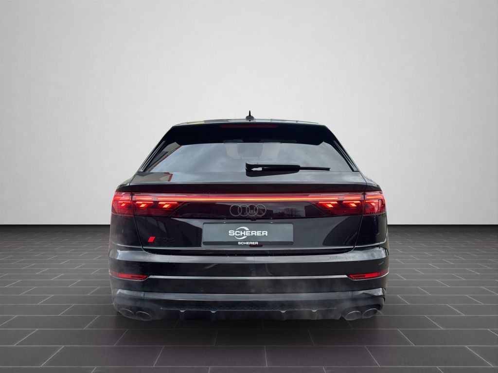 Audi SQ8 2025