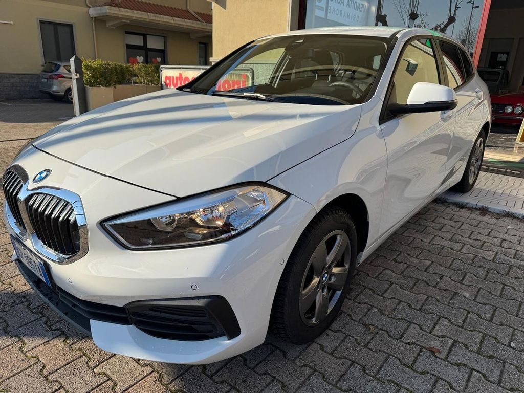 BMW 116 2023