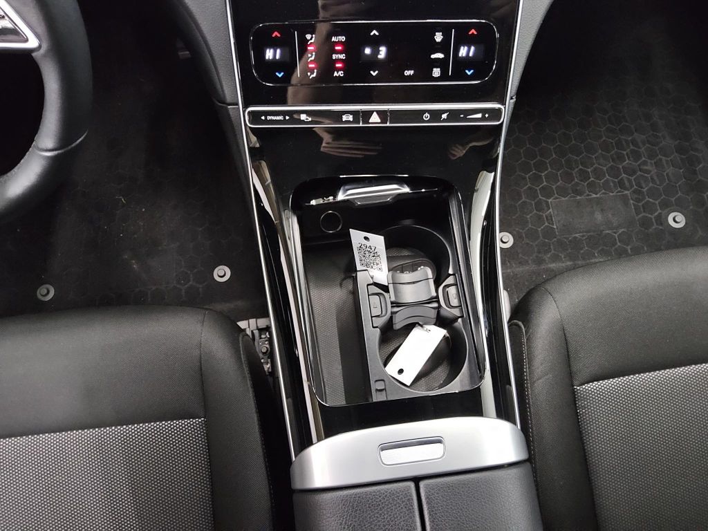 Mercedes-Benz C 200 2023