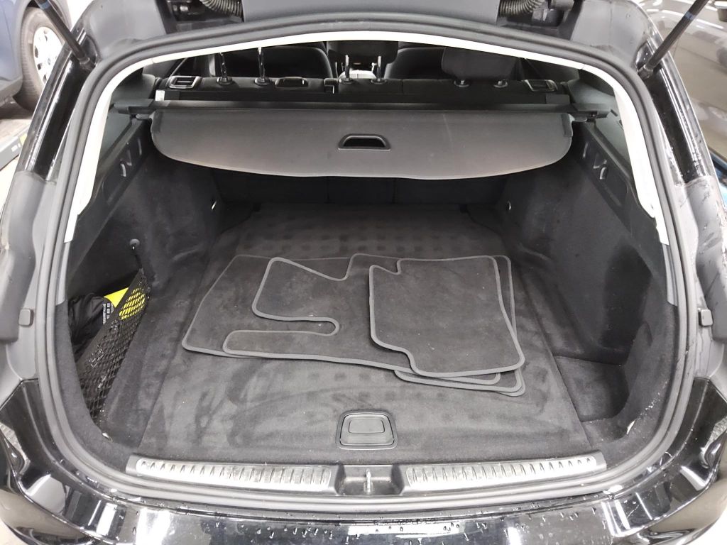 Mercedes-Benz C 200 2023