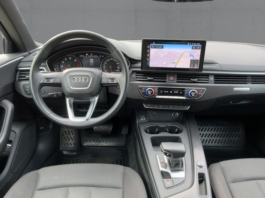Audi A4 2022
