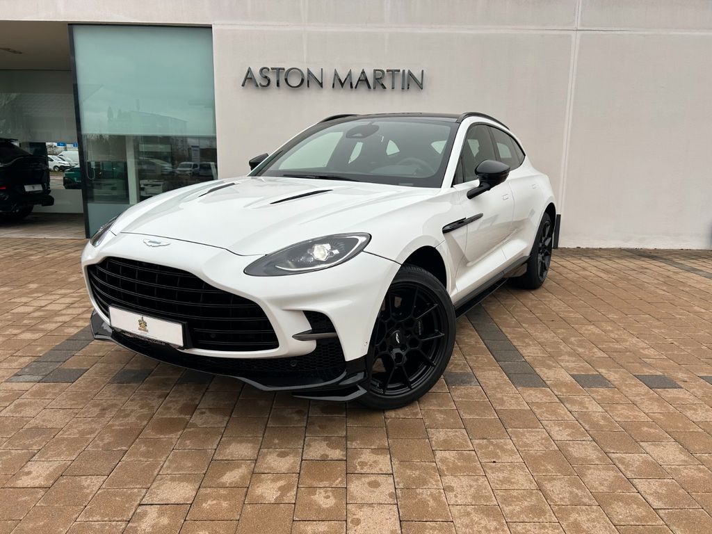 Aston Martin DBX 2025
