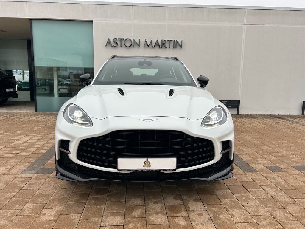 Aston Martin DBX 2025