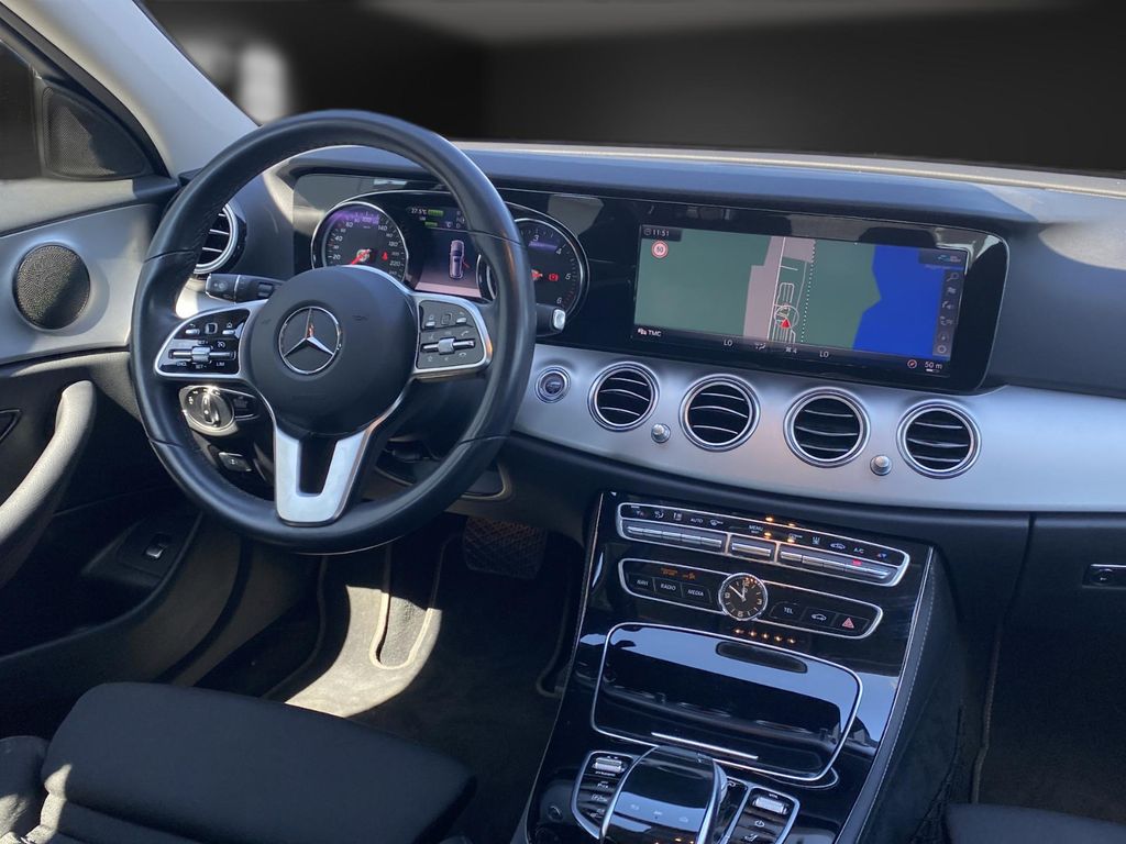 Mercedes-Benz E 300 2020