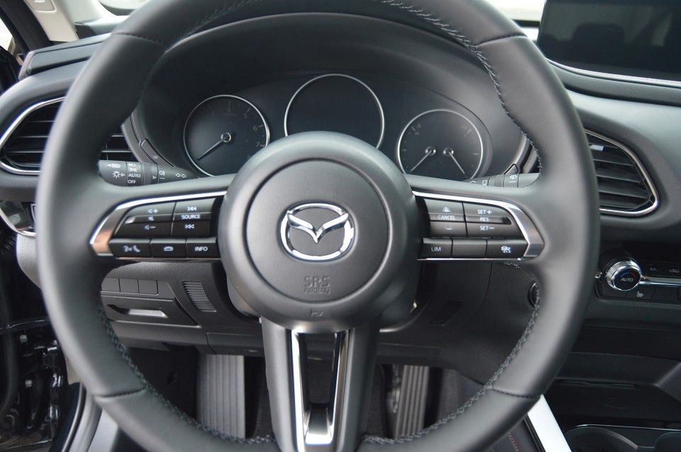 Mazda CX-30 2025