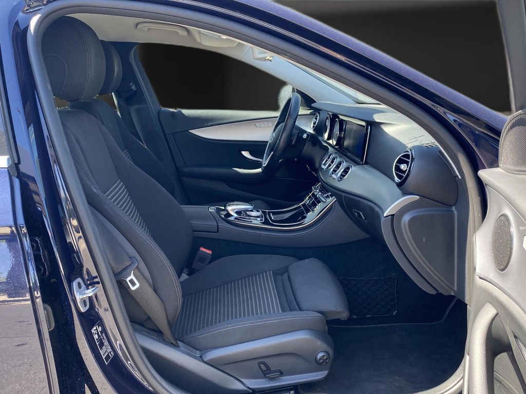 Mercedes-Benz E 300 2020