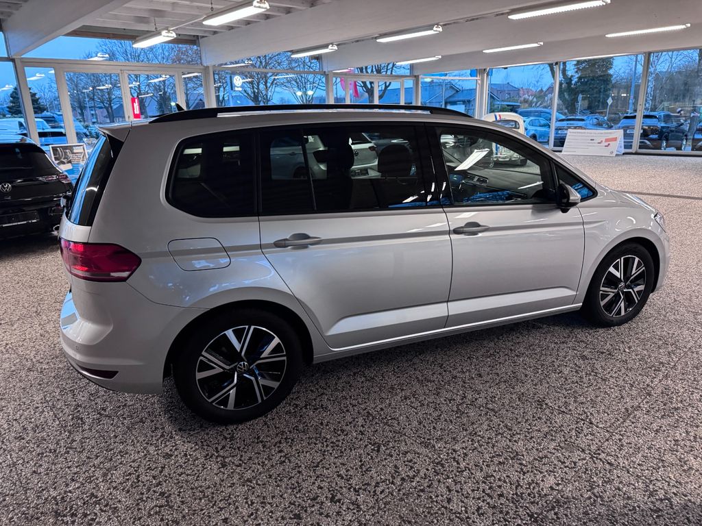 Volkswagen Touran 2023