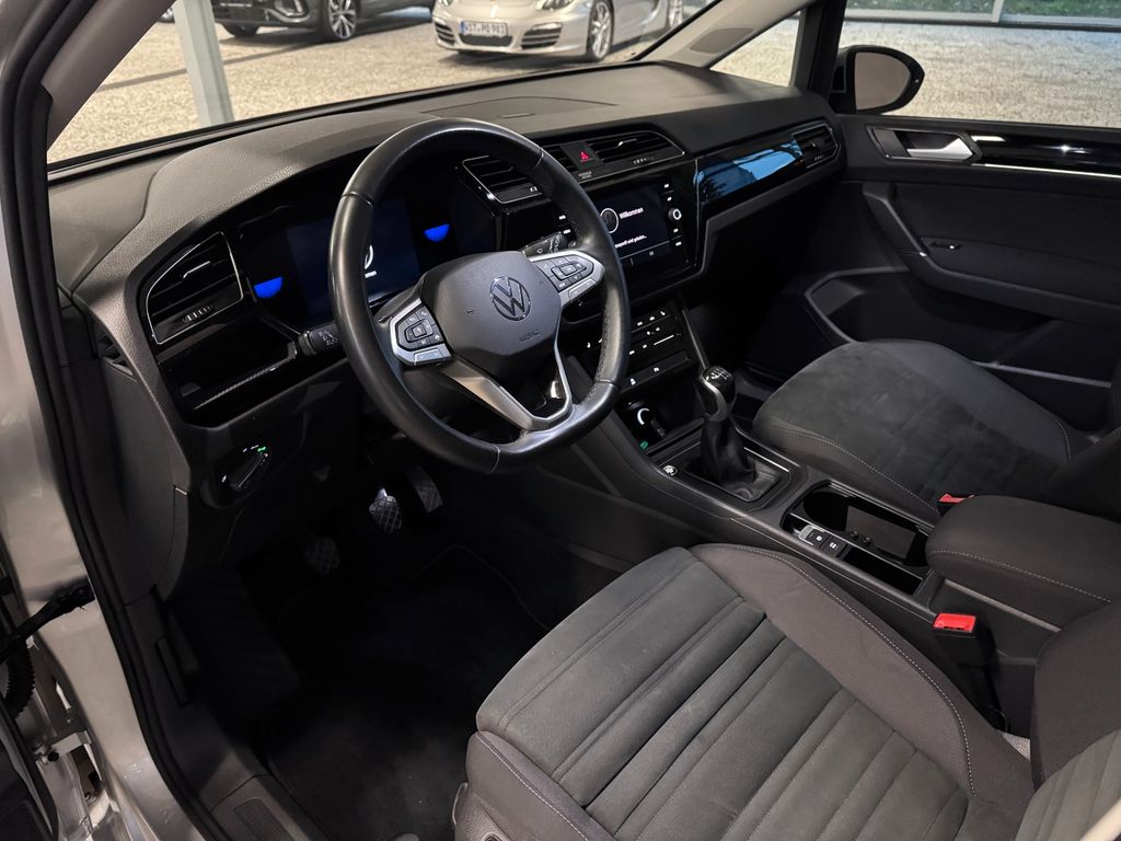 Volkswagen Touran 2023
