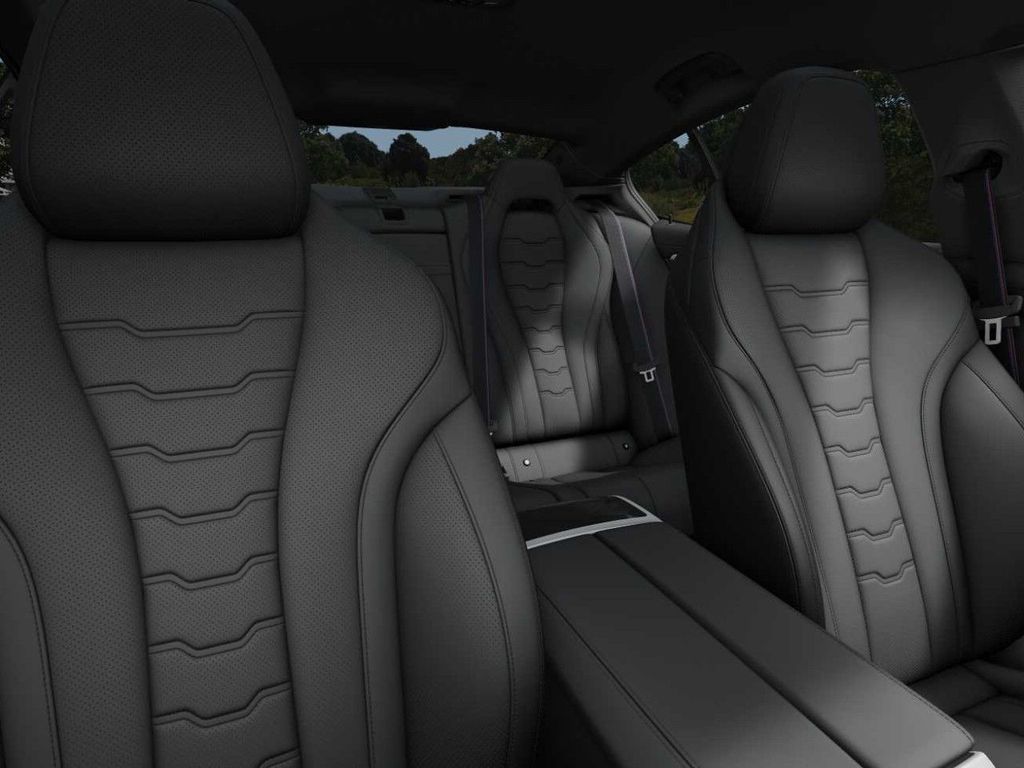 BMW M850 2021