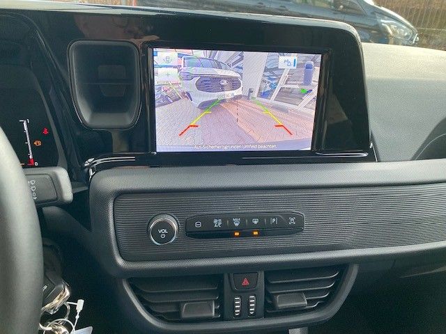 Ford Transit Courier 2025