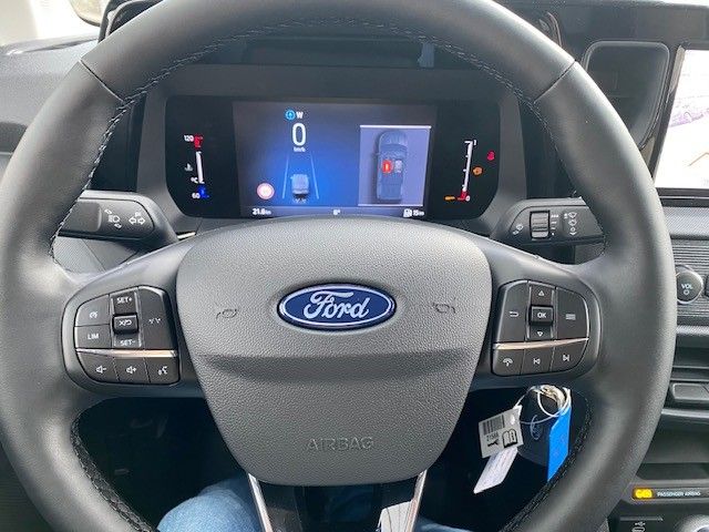 Ford Transit Courier 2025