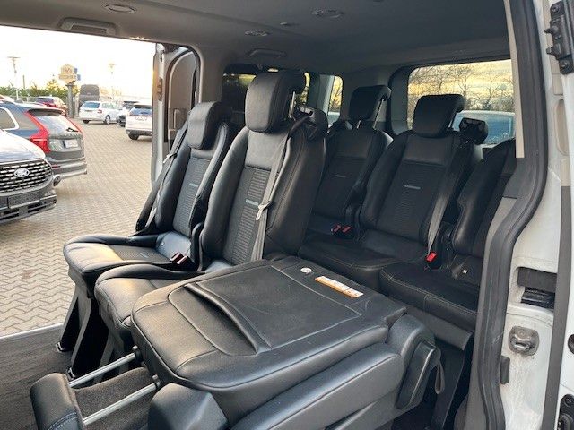 Ford Tourneo Custom 2022