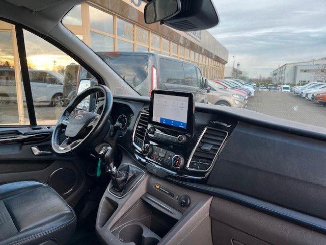 Ford Tourneo Custom 2022