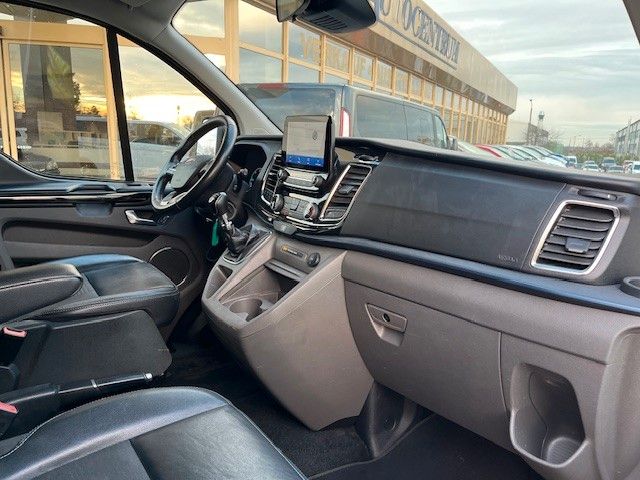 Ford Tourneo Custom 2022