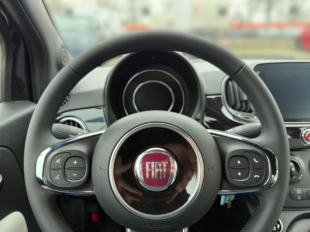 Fiat 500C 2023