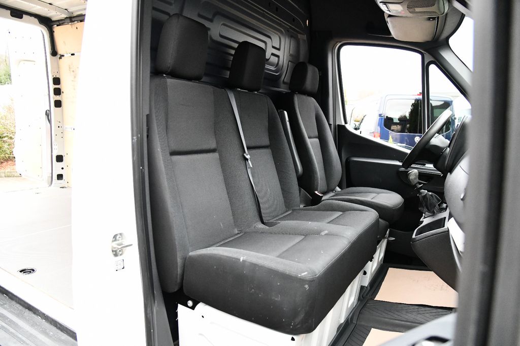 Mercedes-Benz Sprinter 2021