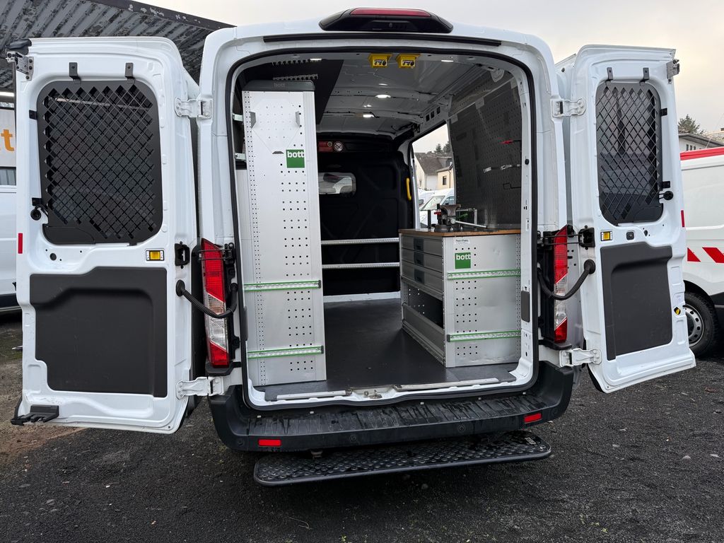 Ford Transit 2019