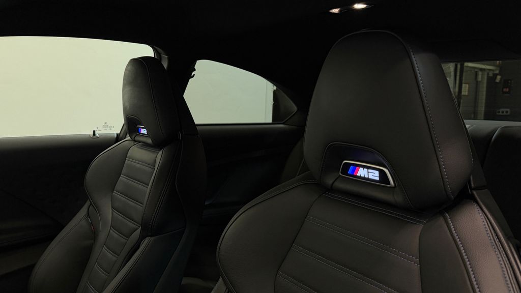 BMW M2 2023