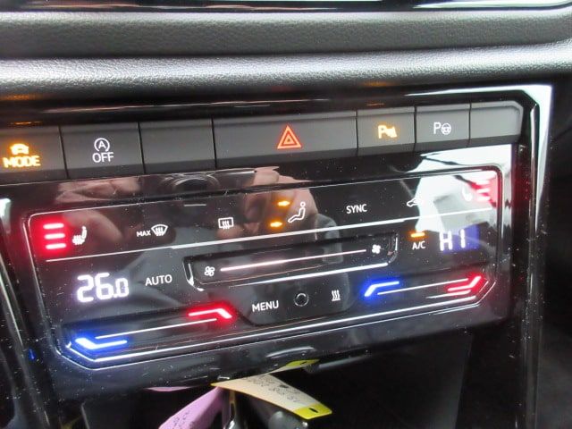 Volkswagen T-Roc 2023