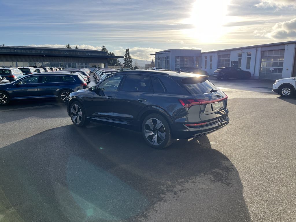 Audi e-tron 2022
