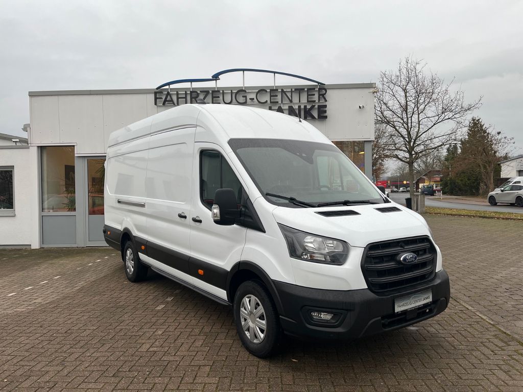 Ford Transit 2024