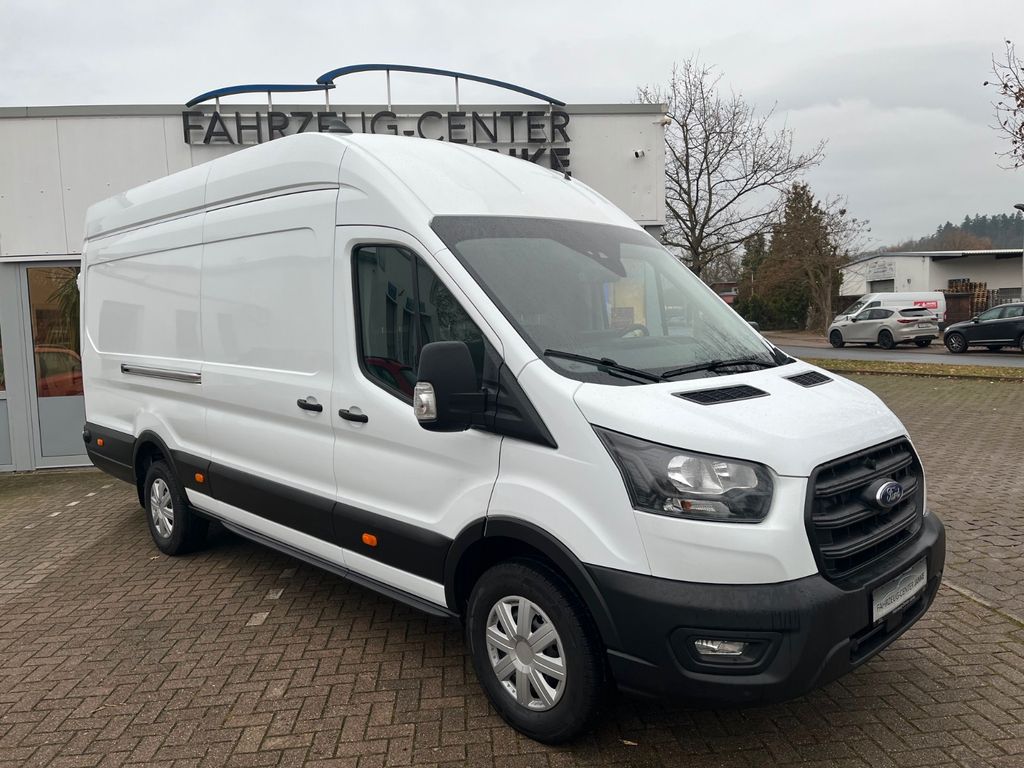 Ford Transit 2024