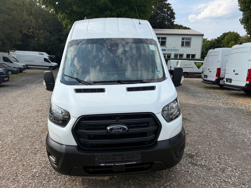 Ford Transit 2024