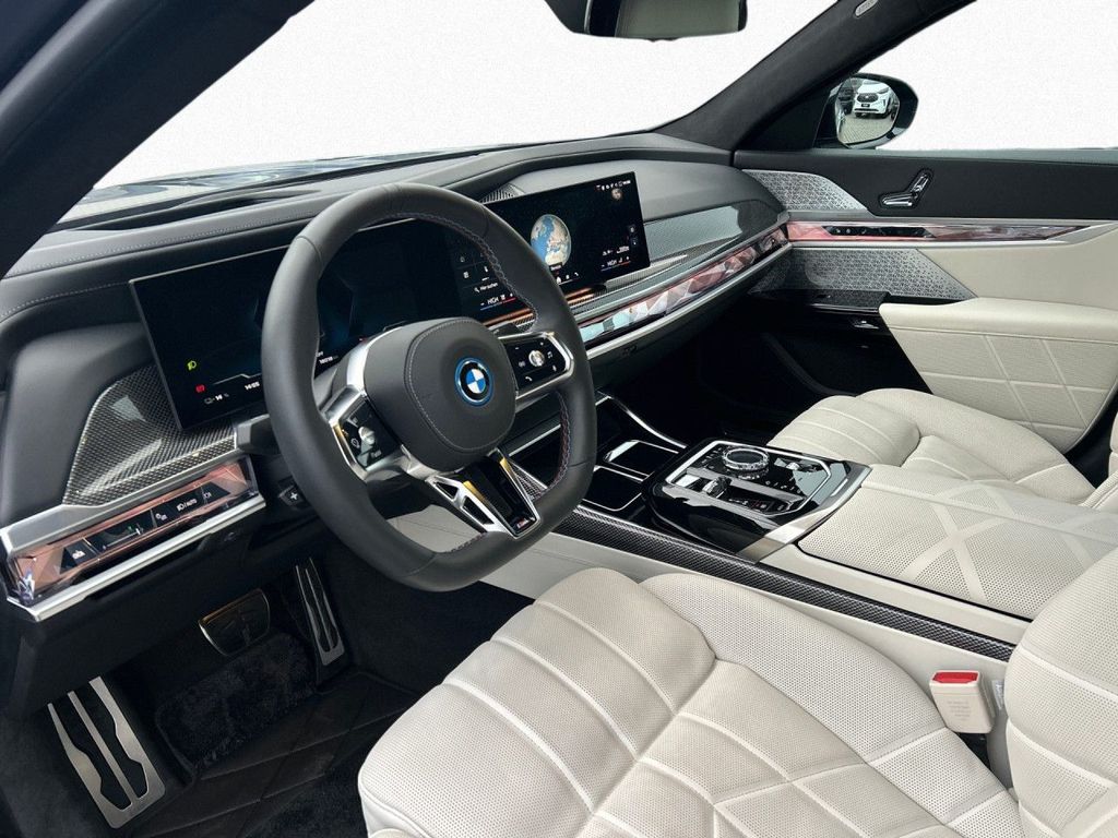 BMW i7 2023
