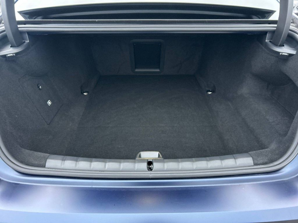 BMW i7 2023